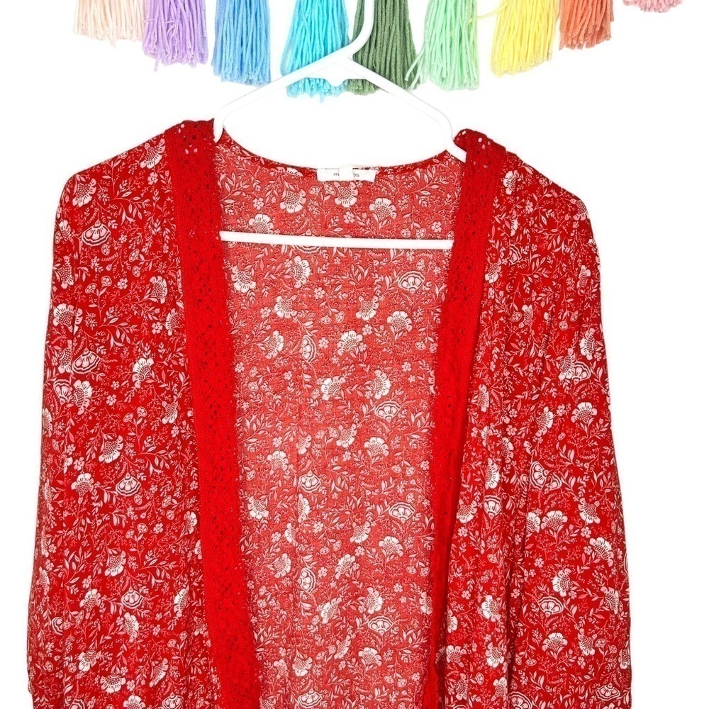 Maurices Red Floral Crochet Trim Open Front Peplum Hem Kimono Size Large - Picture 4 of 16